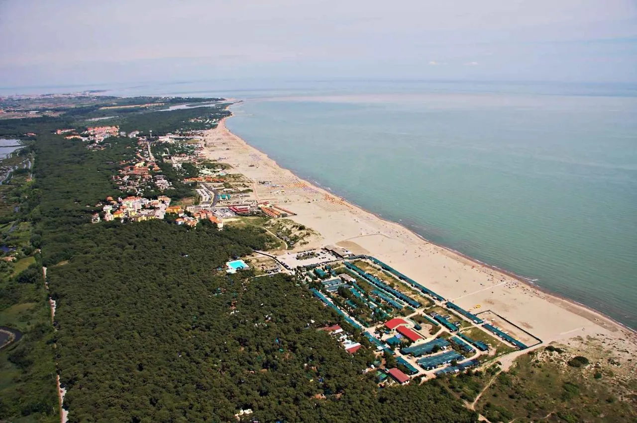 Apartments In Rosolina Mare 24914 Italy